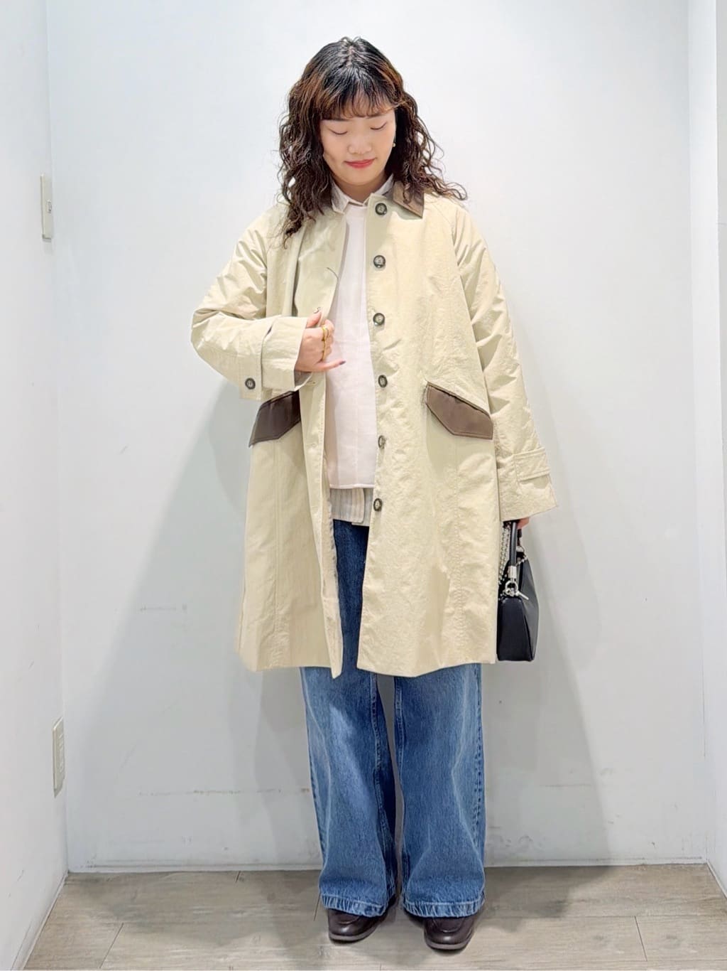 sumicaさんの「OPAQUE.CLIP｜撥水ステンカラーコート【洗える】」を使ったコーディネート