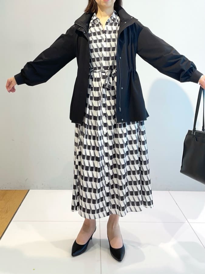 murayamaさんの「INDIVI｜【洗える／2WAY】ベルト付き ジオメトリック柄 シャツワンピース」を使ったコーディネート