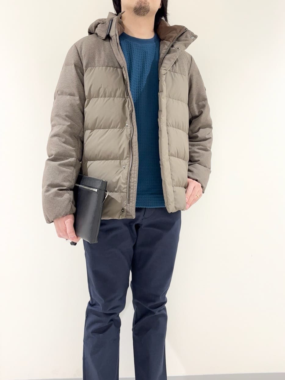 及川さんの「TAKEO KIKUCHI｜カラーコンビ ダウンブルゾン」を使ったコーディネート
