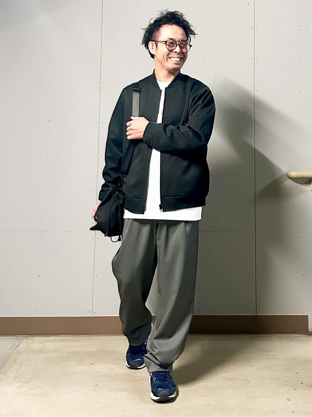 KENJI Iさんの「THE SHOP TK｜FLEX LINE ストレッチリブブルゾン　ストレッチ/防シワ/マシンウォッシャブル/セットアップ可」を使ったコーディネート