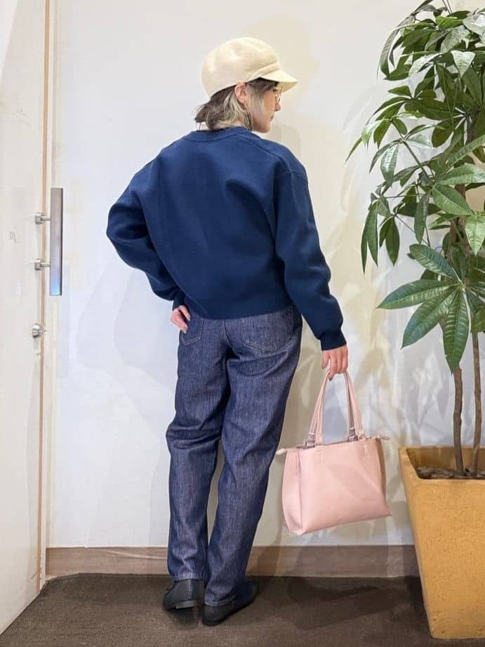 misakiさんの「SHOO･LA･RUE｜【洗濯機可/S-LL】1枚でも羽織りでも 華やか上品カーデ」を使ったコーディネート
