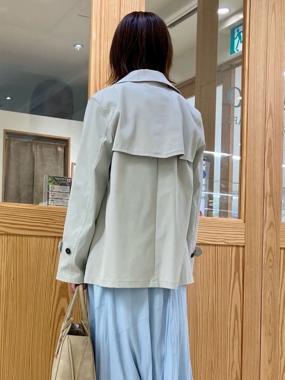 ゆうさんの「UNTITLED｜【定番人気/はっ水/洗える】タスランショートトレンチコート」を使ったコーディネート