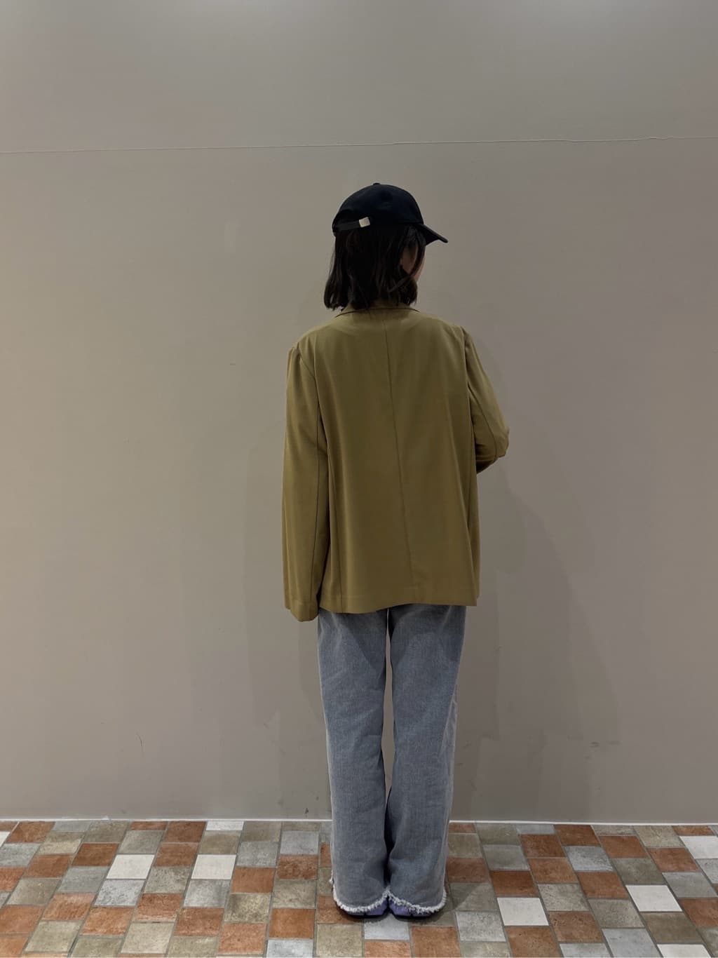 みゆさんの「INDIVI｜ドッキングパフスリーブニット」を使ったコーディネート