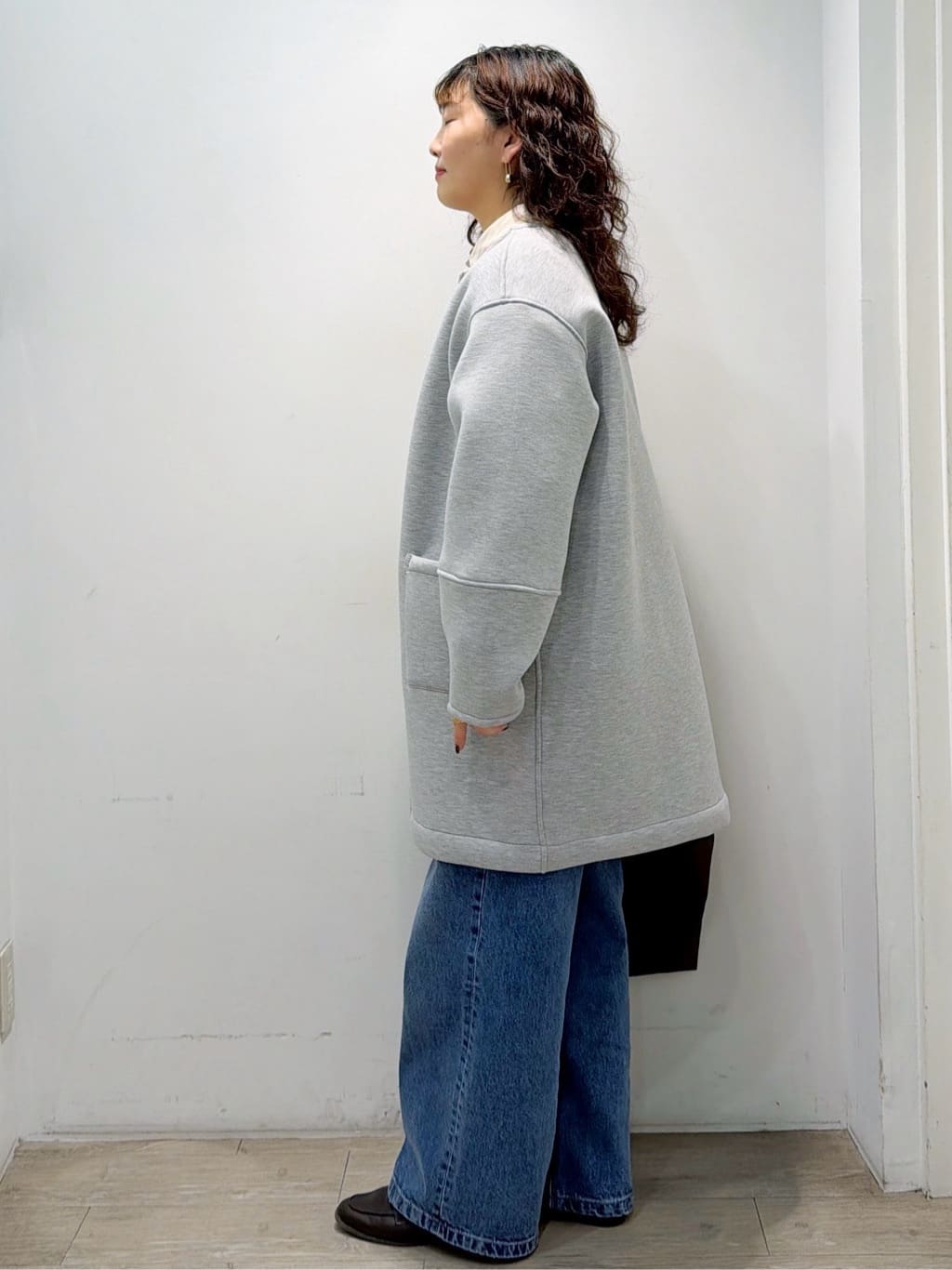 sumicaさんの「OPAQUE.CLIP｜リバーシブル配色ノーカラーコート【洗濯機OK】」を使ったコーディネート