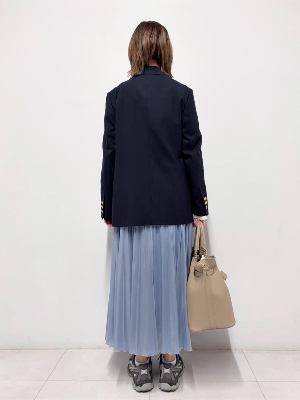 Nishijimaさんの「DRESSTERIOR｜コンフォート ダブルブレザー」を使ったコーディネート
