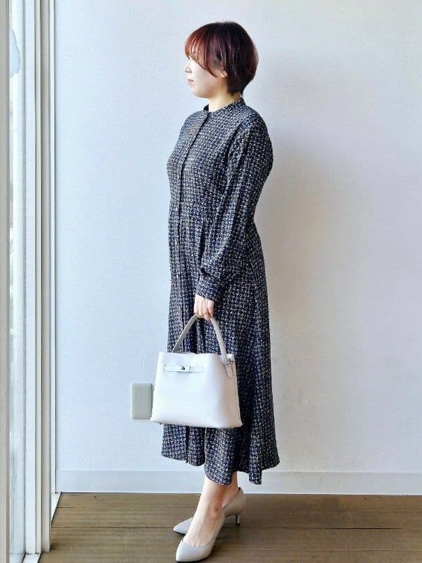やじまさんの「UNTITLED｜【洗える/きれいめ】クラシカルツイードワンピース」を使ったコーディネート