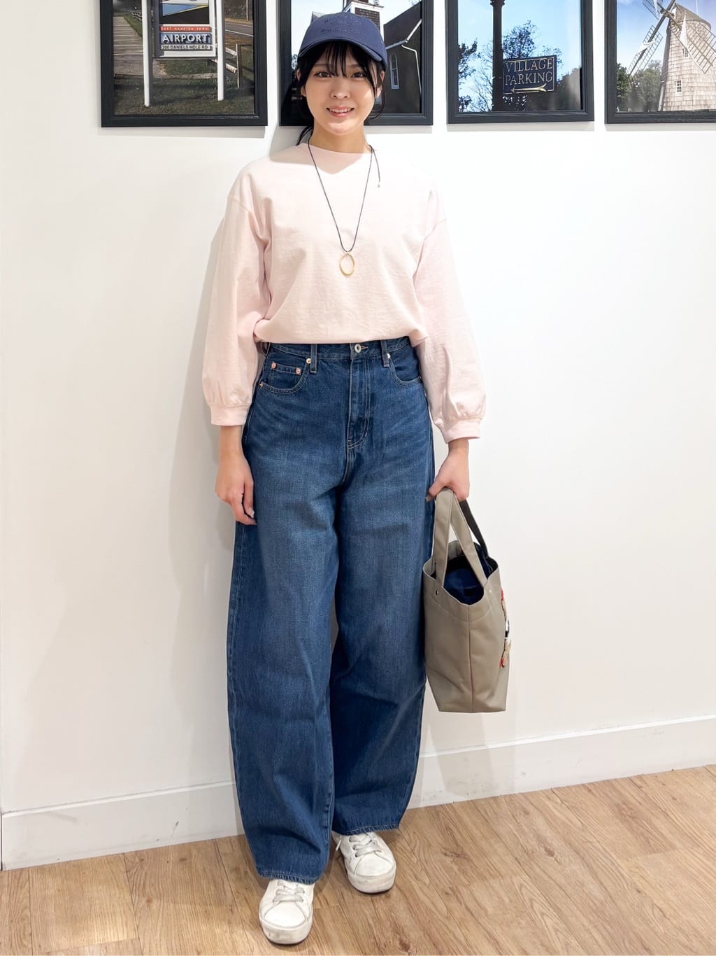 Ririkaさんの「Dessin｜【360度可愛い・洗える】バックヘンリーカットソー」を使ったコーディネート