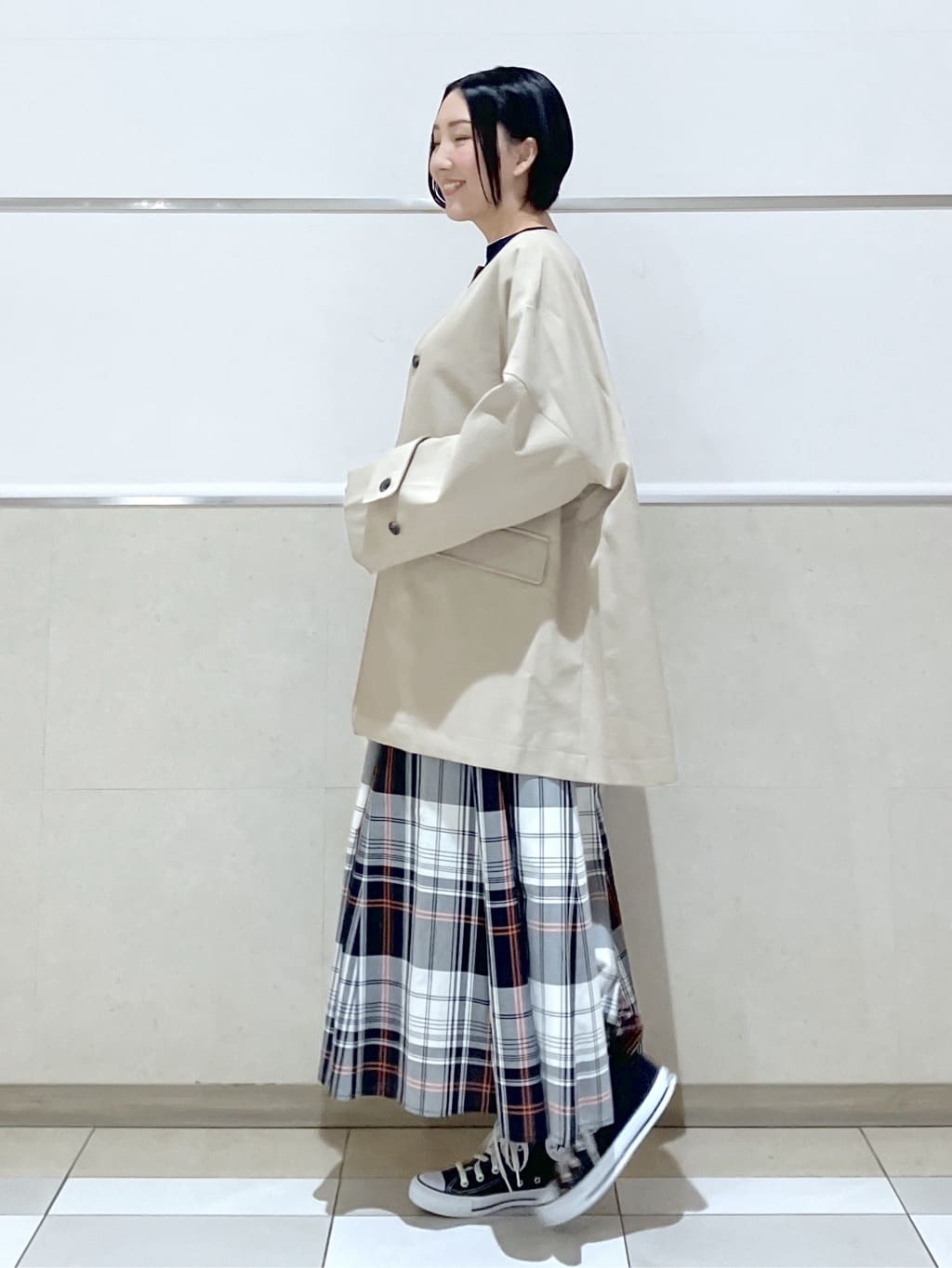 eriko さんの「Dessin｜【花粉ガード/撥水加工/洗える】クルーネックスプリングコート」を使ったコーディネート