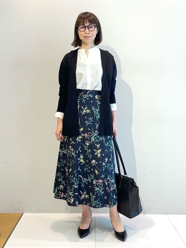 murayamaさんの「INDIVI｜【洗える／上品】きれいめ着流しカーディガンニット」を使ったコーディネート