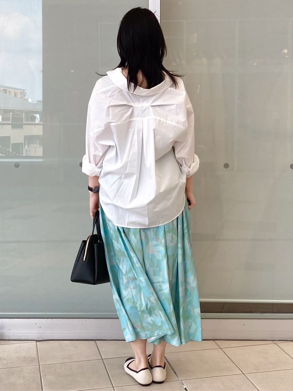 Jeanさんの「OPAQUE.CLIP｜バックシャンスキッパーシャツ【洗濯機OK】」を使ったコーディネート