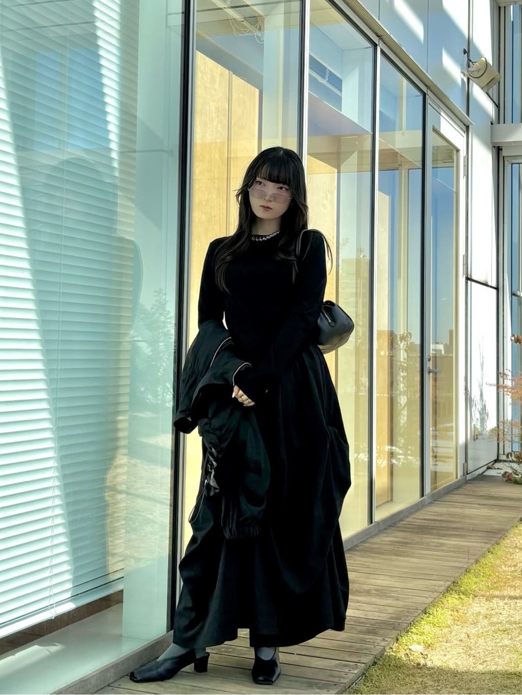 ibukiさんの「INDIVI｜シャーリングペプラムブルゾン」を使ったコーディネート