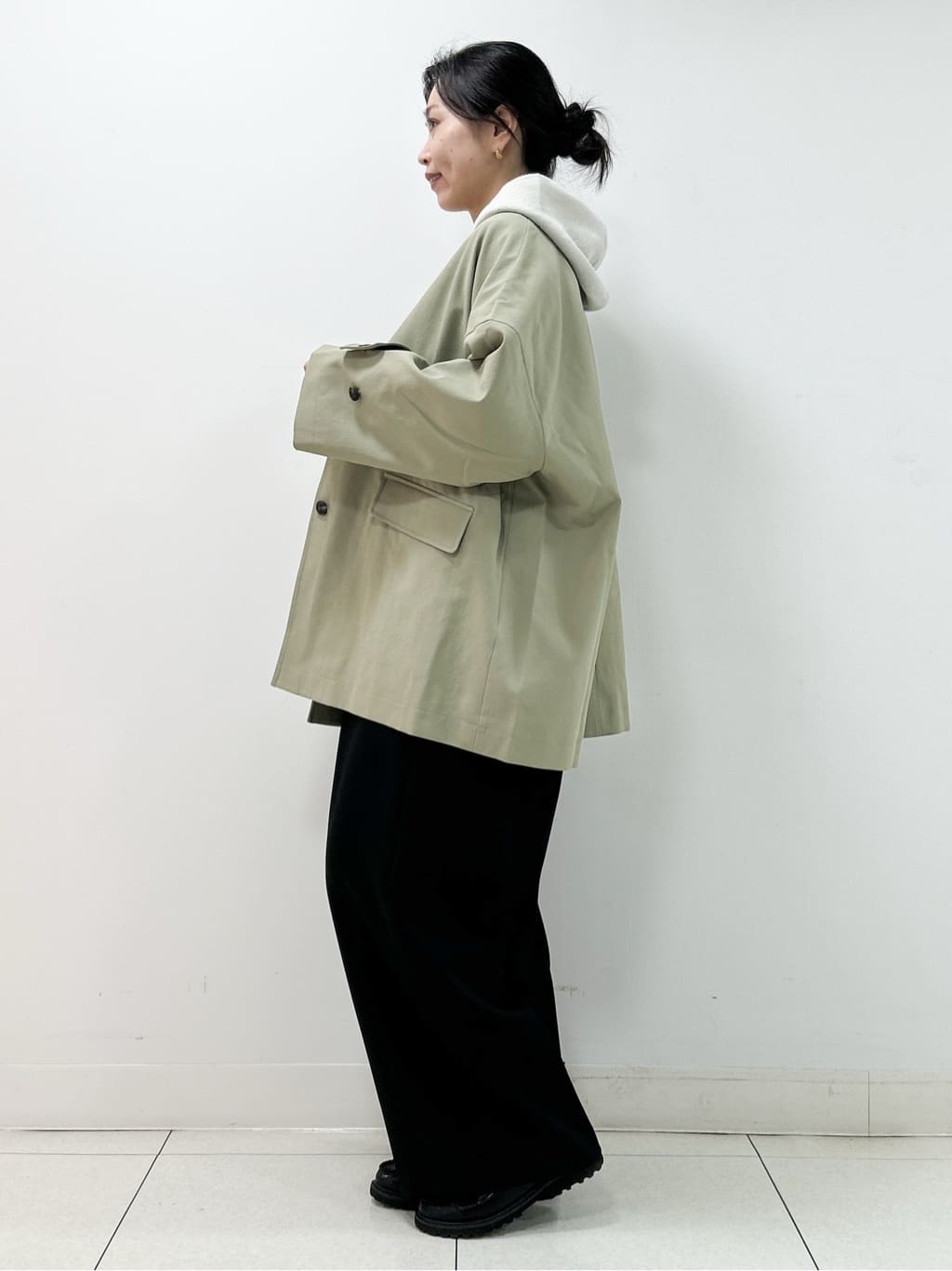 Kaiさんの「Dessin｜【花粉ガード/撥水加工/洗える】クルーネックスプリングコート」を使ったコーディネート