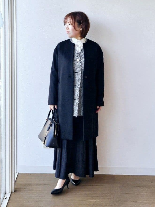 やじまさんの「UNTITLED｜【日本製／通勤／フォーマル】カシミヤ混ノーカラーコート」を使ったコーディネート