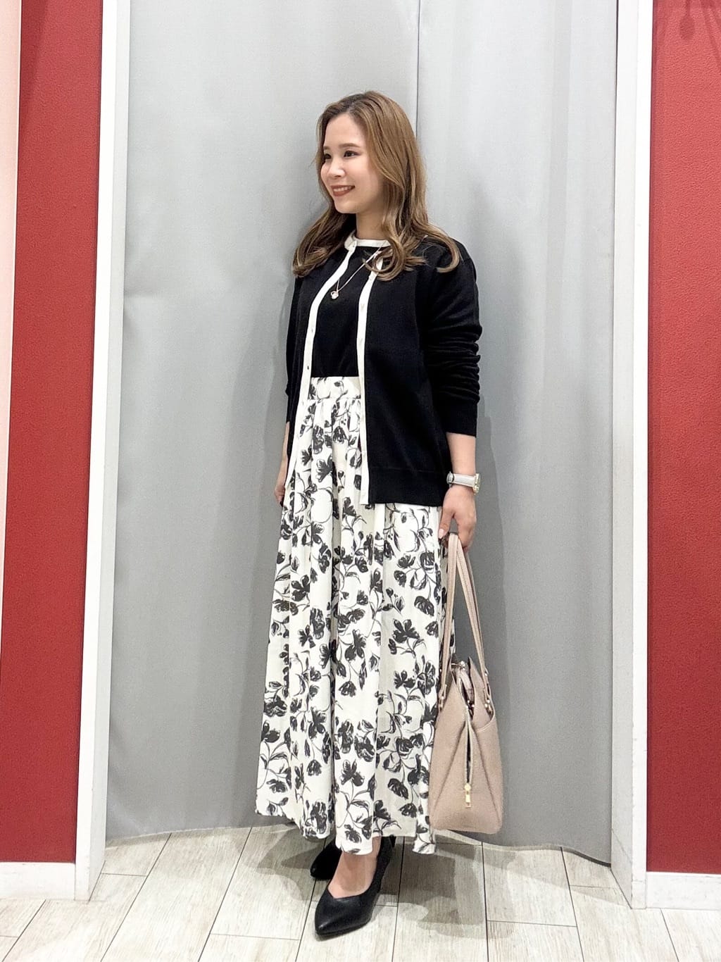 shioさんの「SHOO･LA･RUE｜【洗濯機可/S-LL/アンサンブル可】結局、シンプル クルーネックニット」を使ったコーディネート