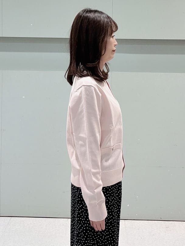 makiさんの「UNTITLED｜◆【アンサンブル可/洗える】クルーネックニットカーディガン」を使ったコーディネート