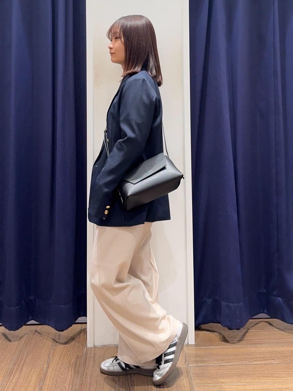 cherryさんの「THE SHOP TK｜【通勤にもデイリーにも】CAVIAN 金ボタンダブルブレストジャケット」を使ったコーディネート