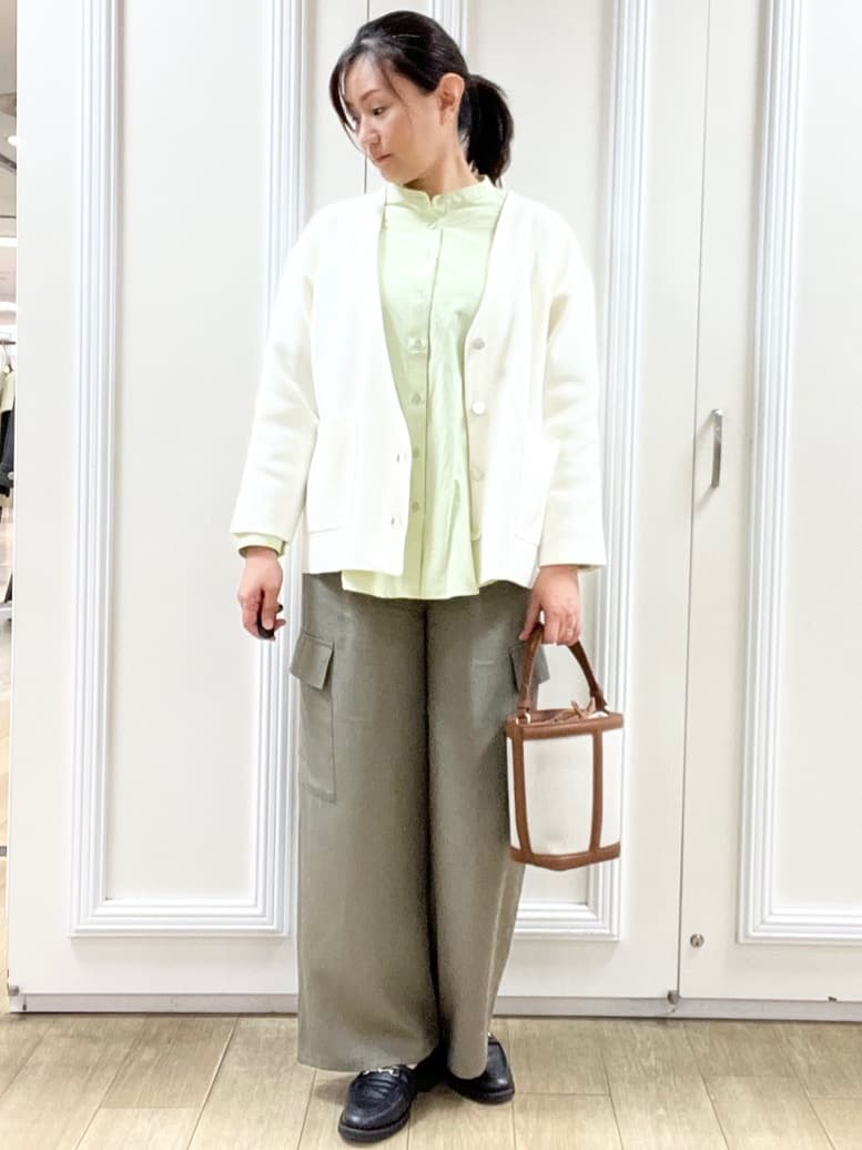 KAOさんの「Reflect｜【レイヤードにおすすめ◎】バンドカラーボリュームスリーブシャツ」を使ったコーディネート