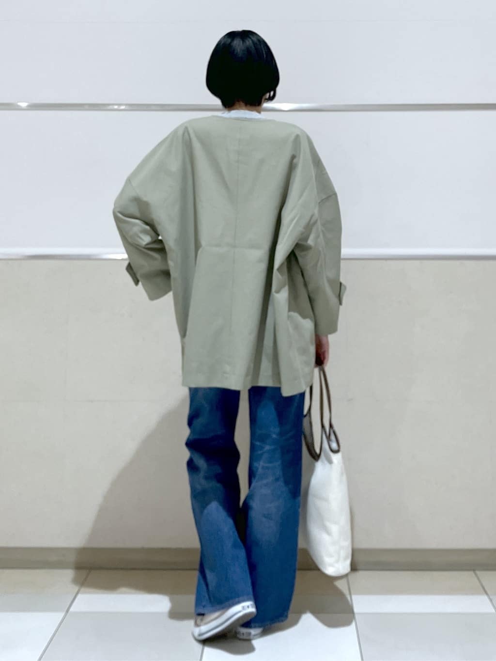 eriko さんの「Dessin｜【花粉ガード/撥水加工/洗える】クルーネックスプリングコート」を使ったコーディネート
