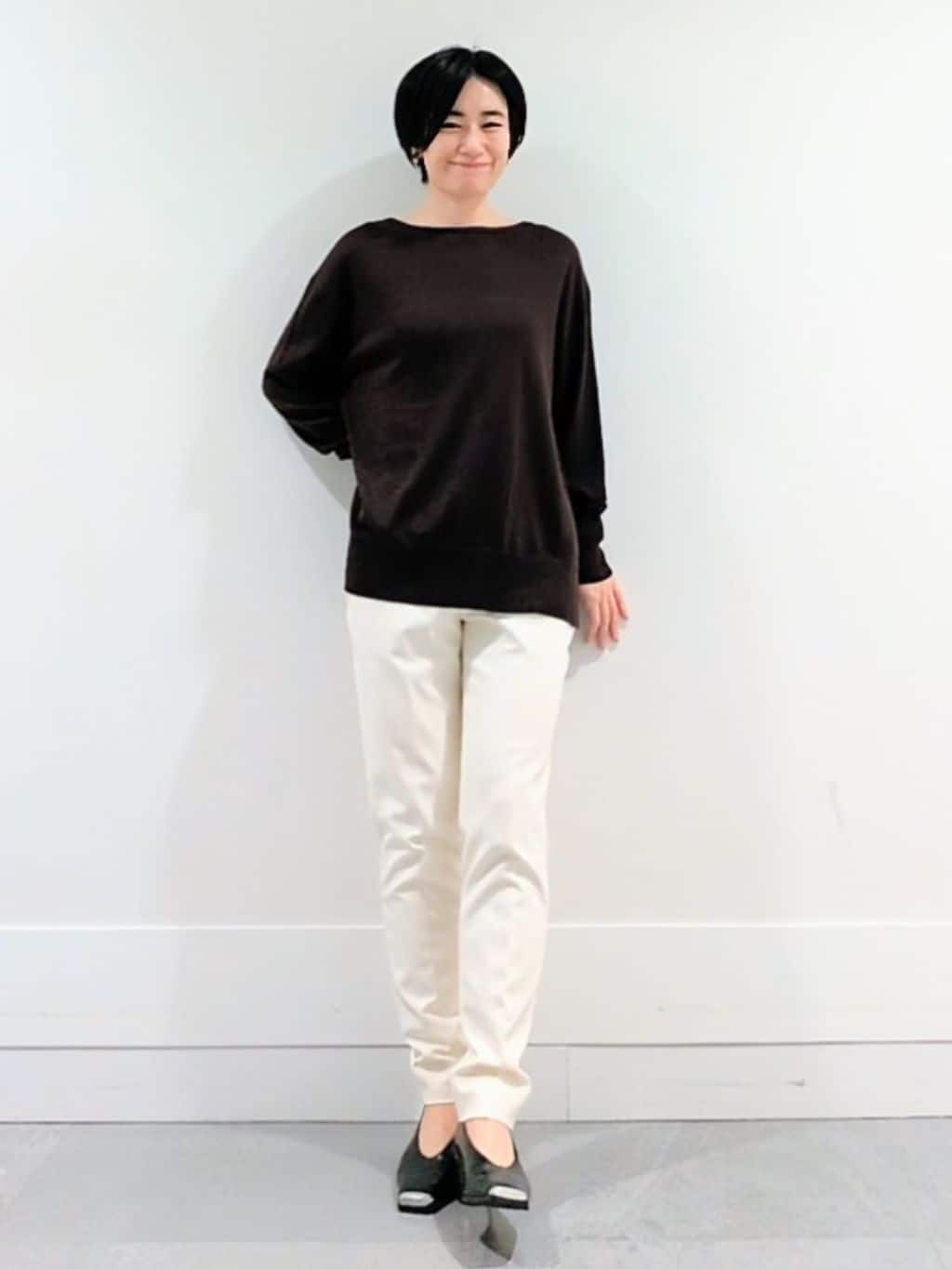 ミズタさんの「UNTITLED｜【8色展開/体型カバー】魅せるタイムレスニット」を使ったコーディネート