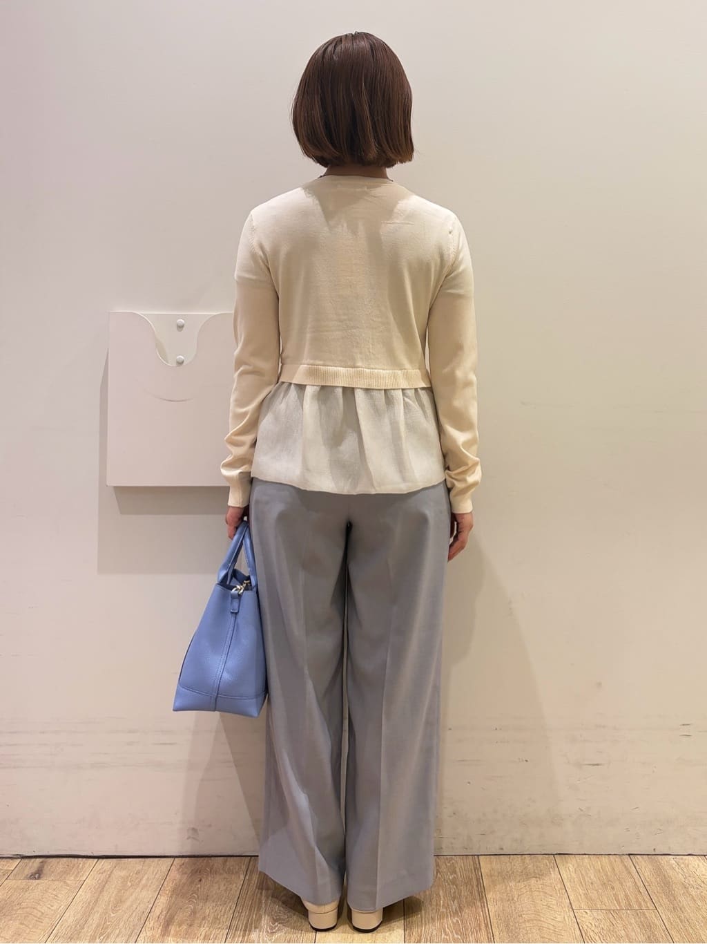 YUKOさんの「index｜【吸水速乾】ストレッチワイドストレートパンツ／セットアップ対応《洗濯機OK》」を使ったコーディネート