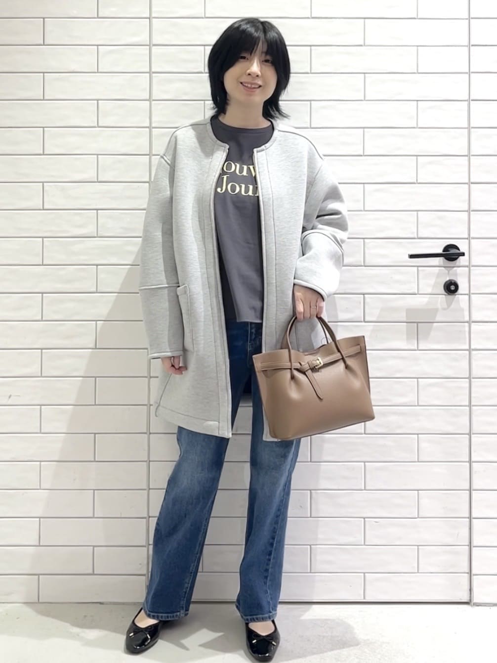 しおりさんの「OPAQUE.CLIP｜リバーシブル配色ノーカラーコート【洗濯機OK】」を使ったコーディネート