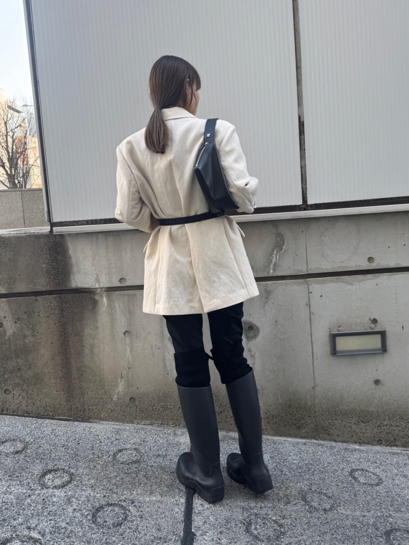 designer yukaさんの「CODE A｜arc tailored jacket」を使ったコーディネート