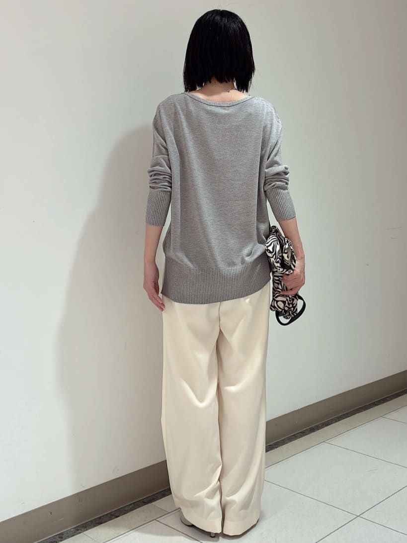 環さんの「UNTITLED｜【洗える/ワイド/ウエストゴム】ストレッチドロストパンツ」を使ったコーディネート