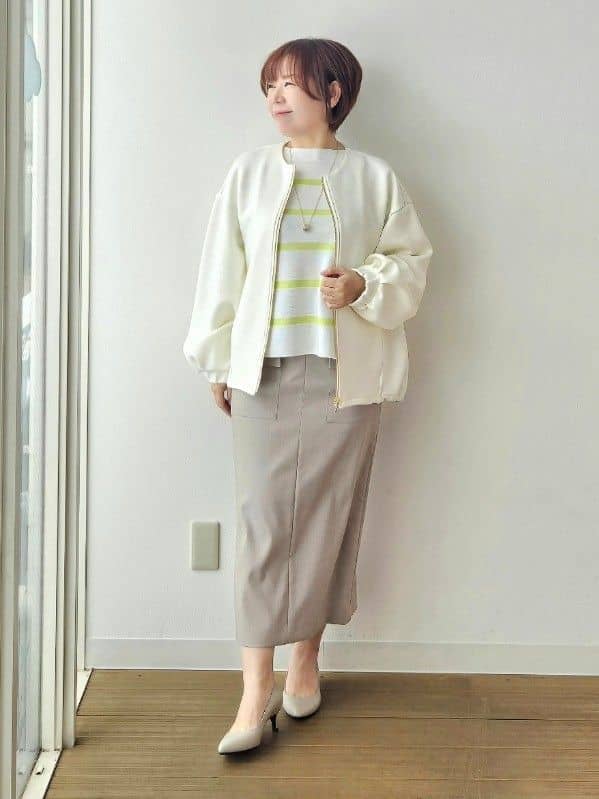 やじまさんの「UNTITLED｜◆【ゆったり/洗える】クロップドニットプルオーバー」を使ったコーディネート