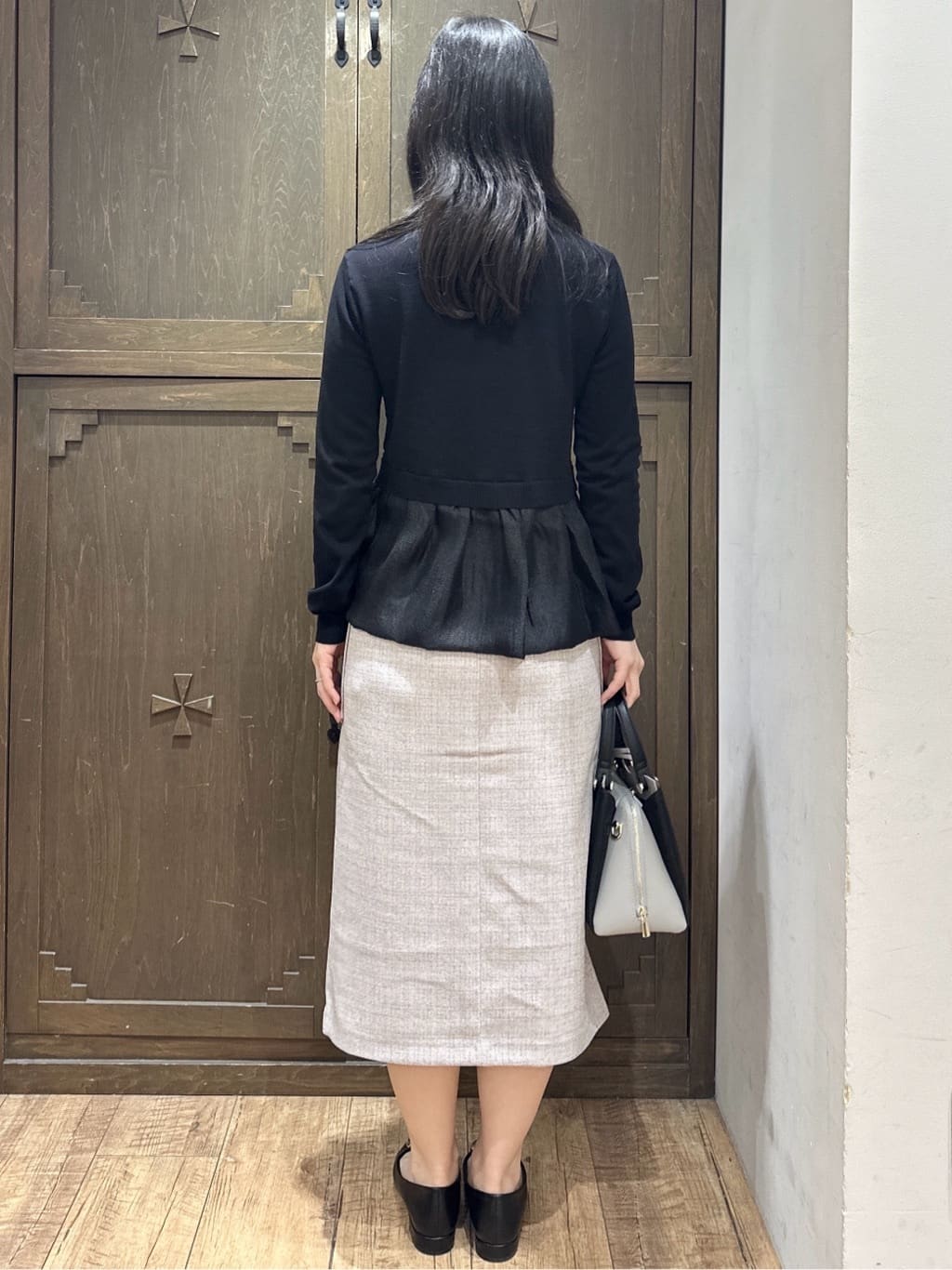 kanaさんの「index｜ペプラムレイヤード多釦カーディガン【洗濯機OK】」を使ったコーディネート