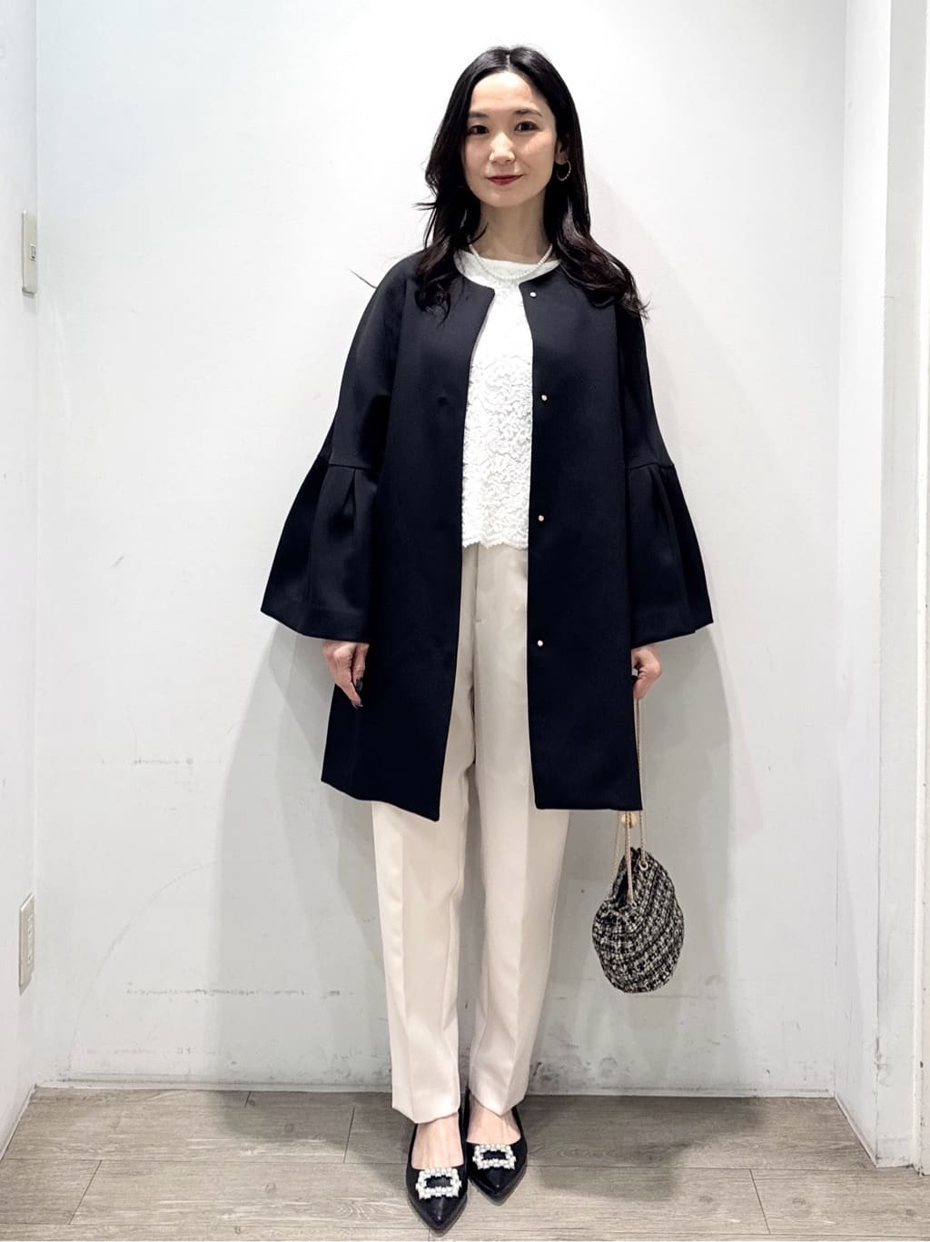 yuicciさんの「OPAQUE.CLIP｜フレアスリーブミドルコート【洗濯機OK】」を使ったコーディネート