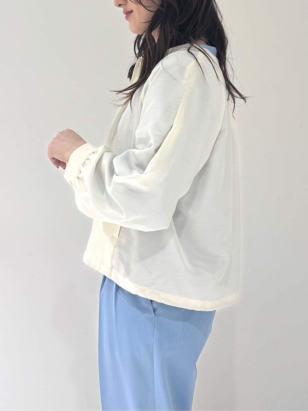 そんさんの「INDIVI｜【洗える／大人シアー】エアリー バルーンブルゾン」を使ったコーディネート