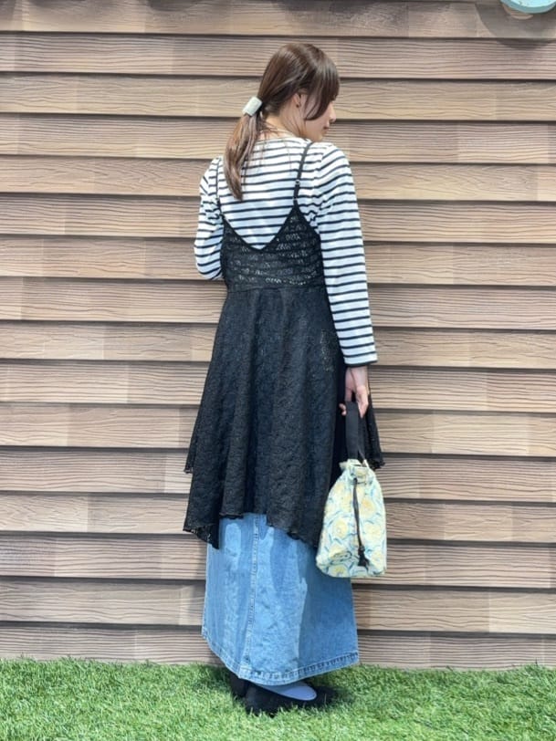 himiさんの「SHOO･LA･RUE｜【前後2WAYネック】レイヤードスタイルにおすすめ レースキャミチュニック」を使ったコーディネート