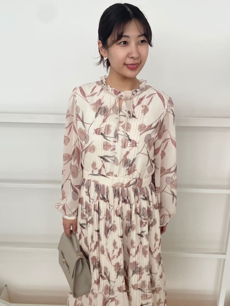 abeさんの「Couture brooch｜ダブルリボンパンプス」を使ったコーディネート