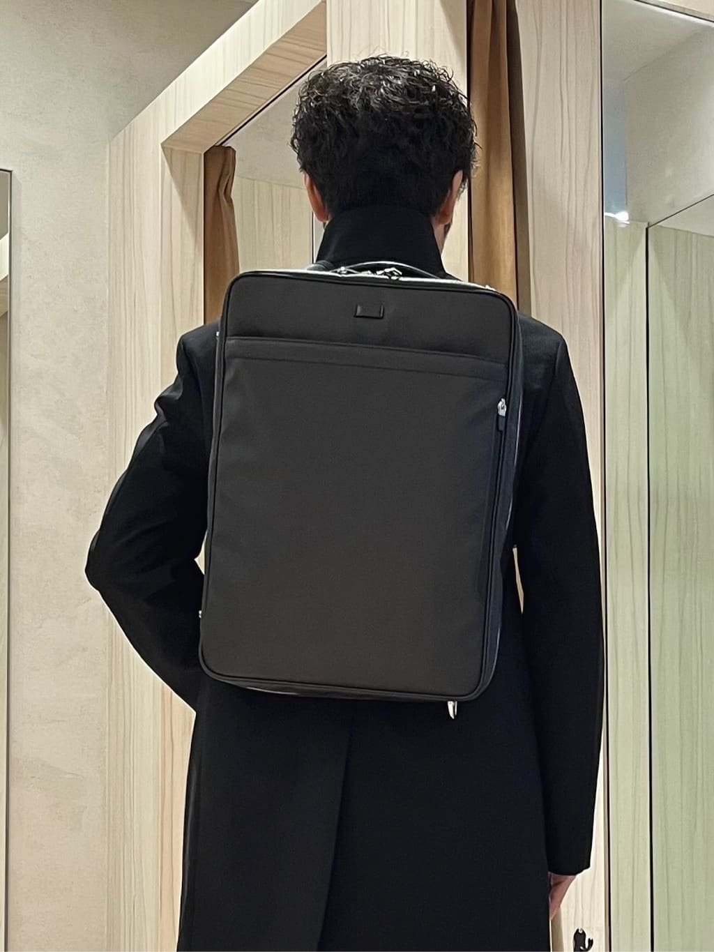 URAさんの「TAKEO KIKUCHI｜【ダウンライナー付き】ドビースタンドカラーコート」を使ったコーディネート