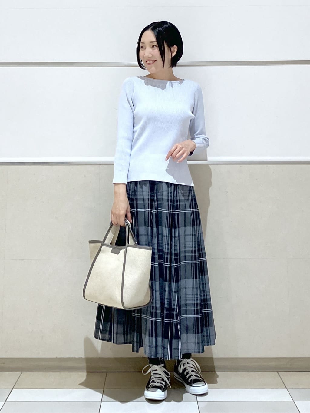 eriko さんの「Dessin｜【花粉ガード/撥水加工/洗える】クルーネックスプリングコート」を使ったコーディネート