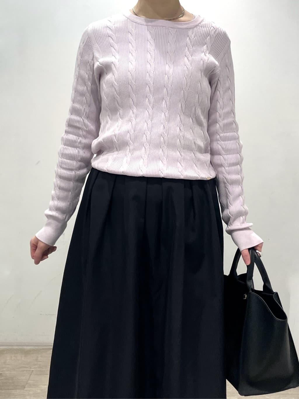 tomokoさんの「OPAQUE.CLIP｜ケーブル編みニット【洗濯機OK】」を使ったコーディネート