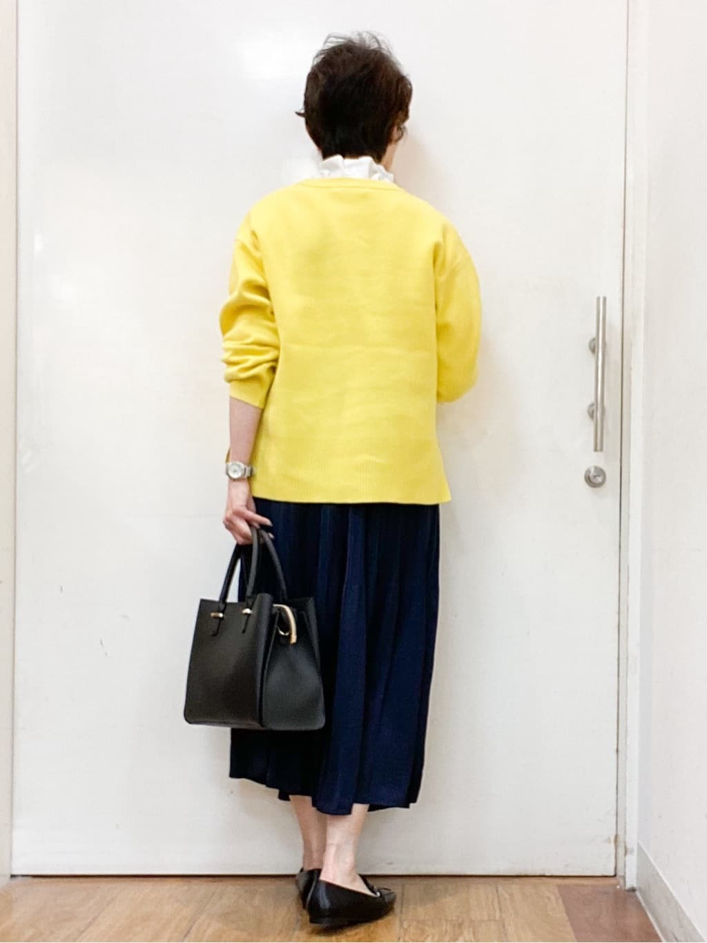 みぃさんの「SHOO･LA･RUE｜【S-LL/洗濯機可/体型カバー】大人世代も取り入れやすい スウェットライクニット」を使ったコーディネート