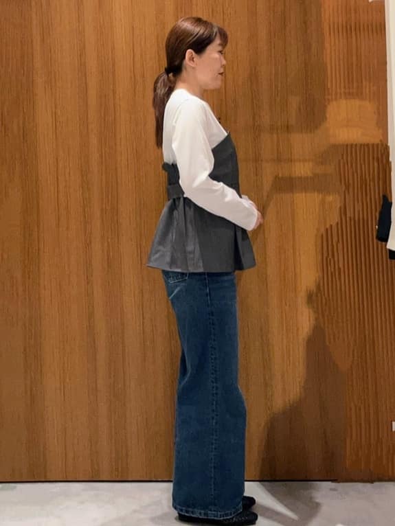 akikoさんの「index｜ワイドストレートデニムパンツ【洗濯機OK】《S～LL》」を使ったコーディネート
