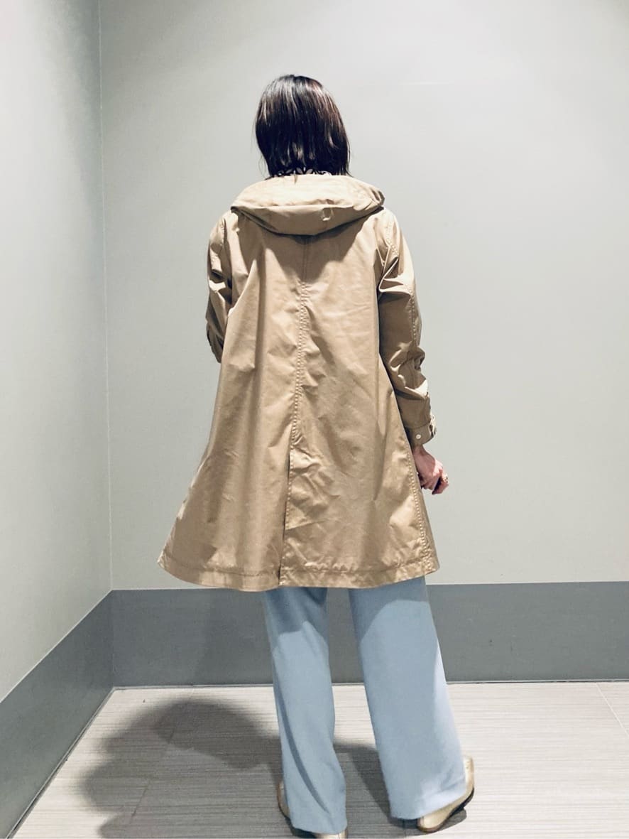 Furuさんの「DRESSTERIOR｜【ウォッシャブル/撥水素材】撥水フーテッドツイルコート」を使ったコーディネート