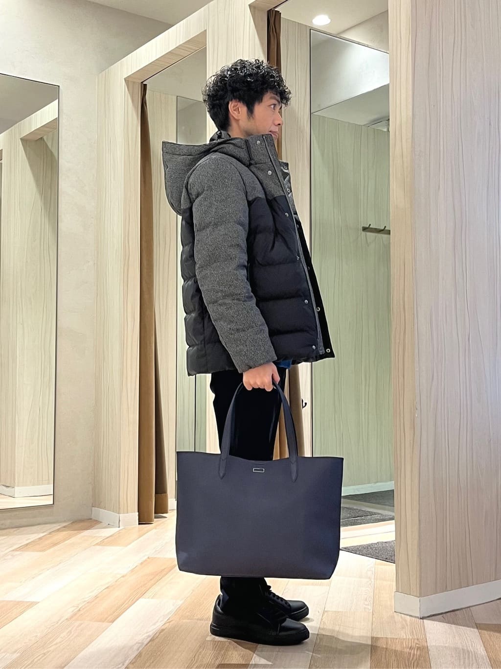 URAさんの「TAKEO KIKUCHI｜カラーコンビ ダウンブルゾン」を使ったコーディネート