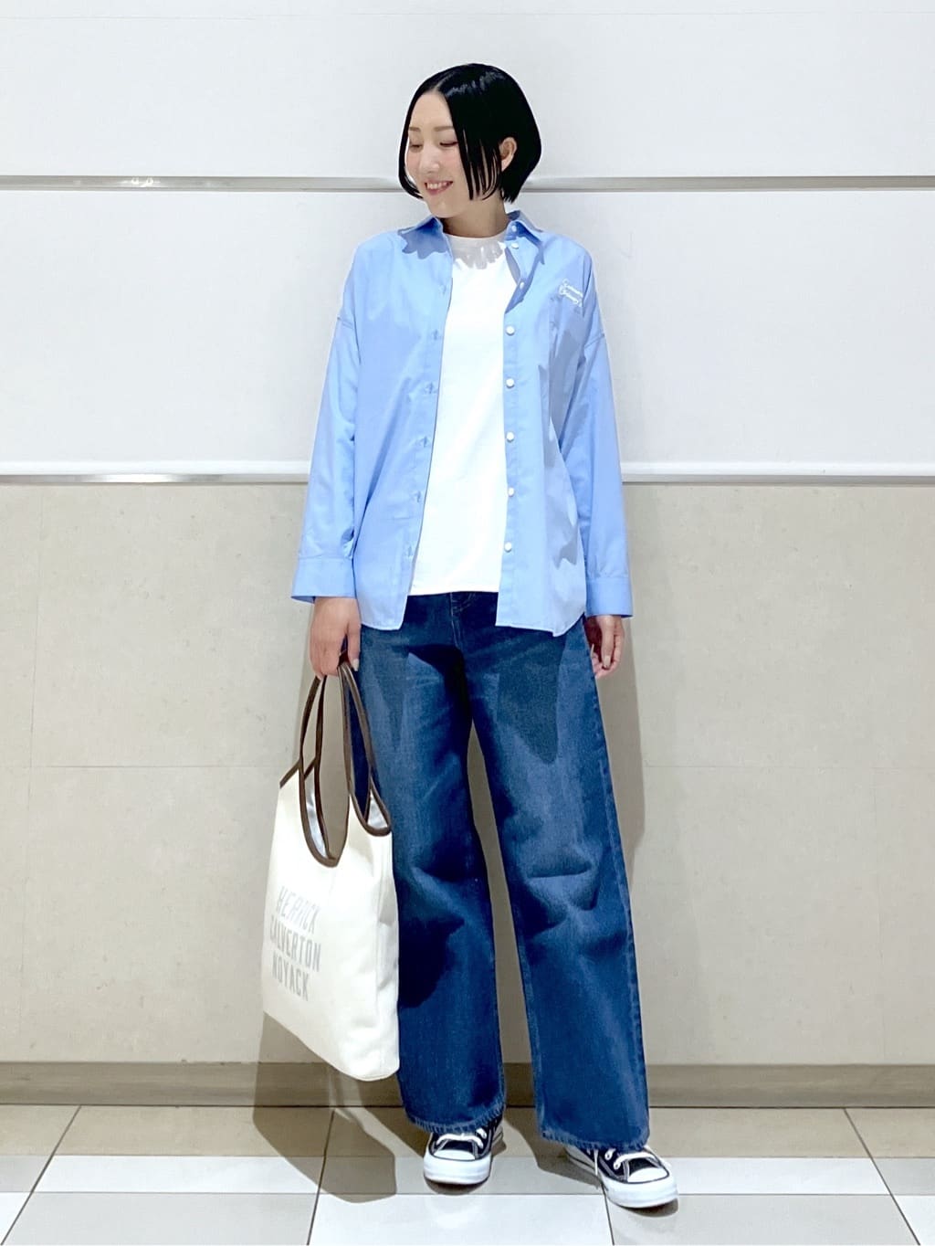 eriko さんの「Dessin｜【洗える】シャツテールロングTシャツ」を使ったコーディネート