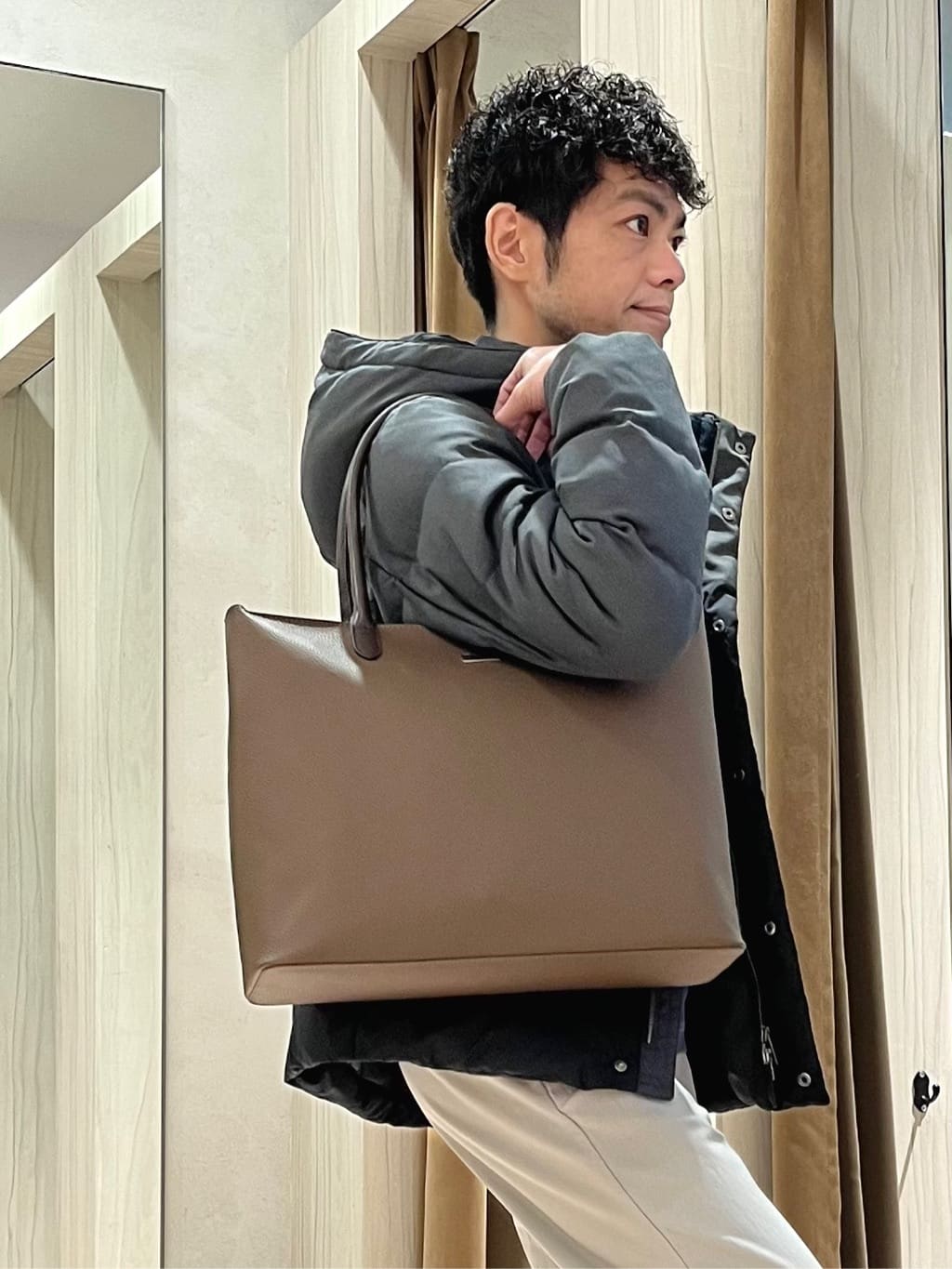 URAさんの「TAKEO KIKUCHI｜ストレッチ テーラードＴシャツ」を使ったコーディネート