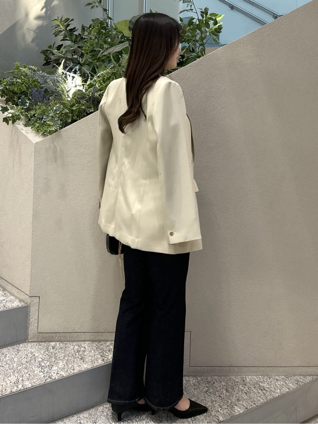 sayaさんの「OPAQUE.CLIP｜金ボタンダブルブレストテーラードジャケット／セットアップ対応【洗える】」を使ったコーディネート