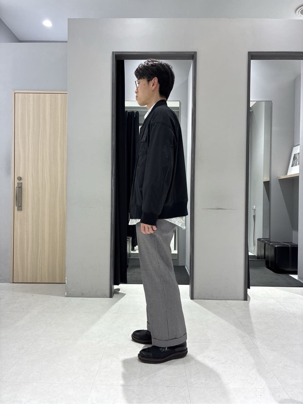 わいずみさんの「TAKEO KIKUCHI｜【BOWLER HAT LABEL】撥水 MA－1ブルゾン」を使ったコーディネート