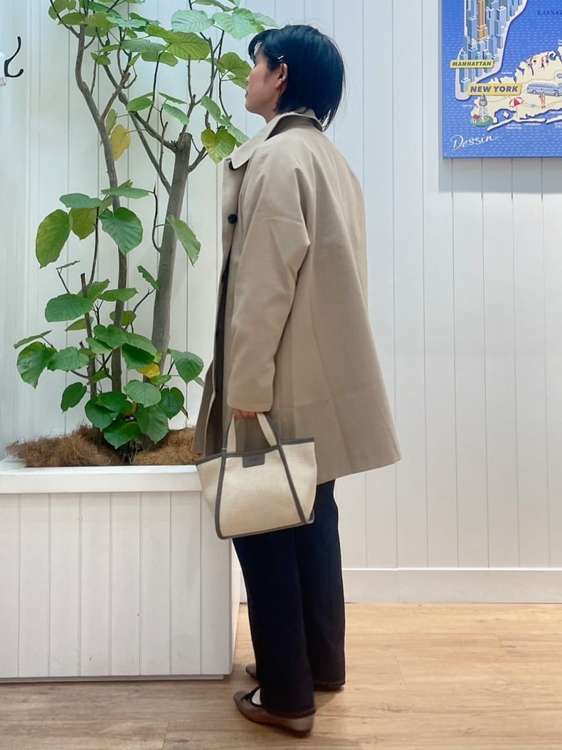 mikaさんの「Dessin｜【花粉ガード/撥水加工/洗える】ステンカラースプリングコート」を使ったコーディネート