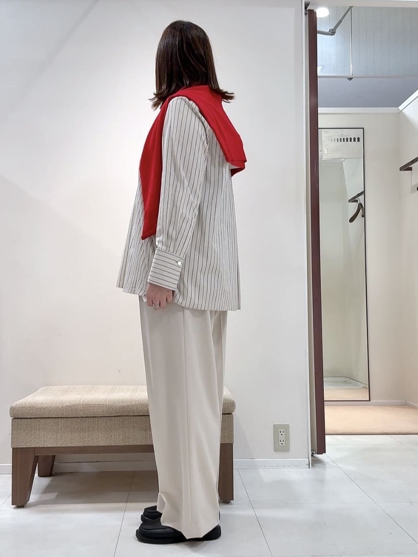 YUIさんの「UNTITLED｜【アンサンブル可/洗える】ウォームスパン カーディガン」を使ったコーディネート