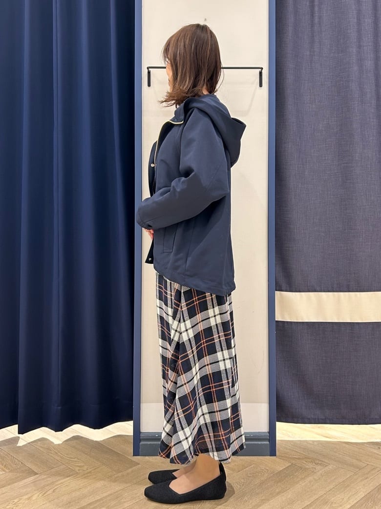 Orikaさんの「grove｜【撥水】きれいめに着こなせるマウンテンパーカ」を使ったコーディネート