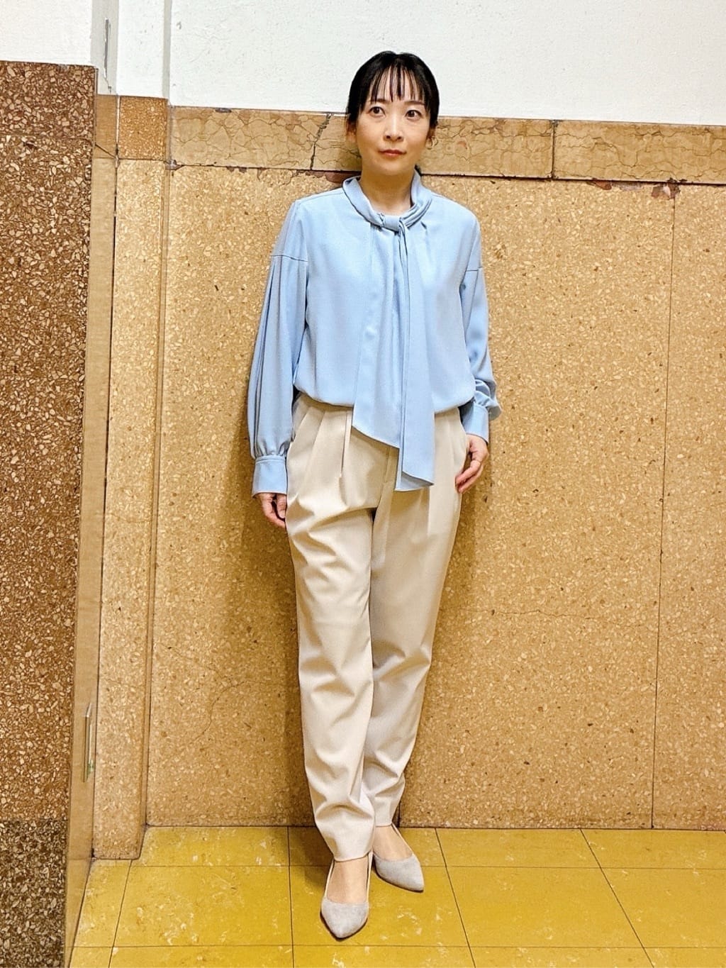 hattoriさんの「INDIVI｜【洗える】ジョーゼットボウタイブラウス」を使ったコーディネート