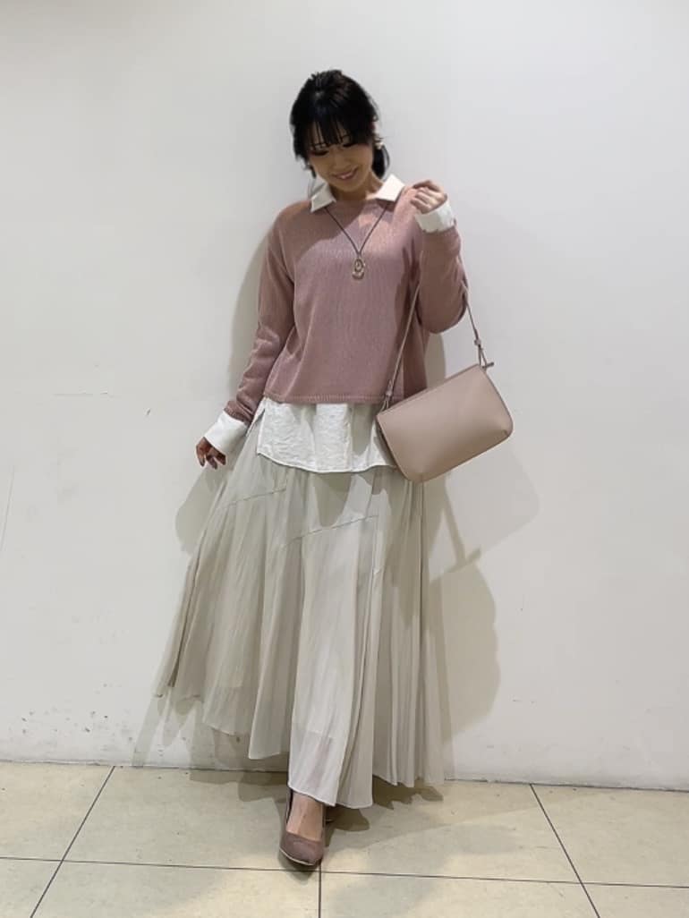 watanabeさんの「UNTITLED｜◆【洗える/光沢感】ファンシーヤーンニット」を使ったコーディネート
