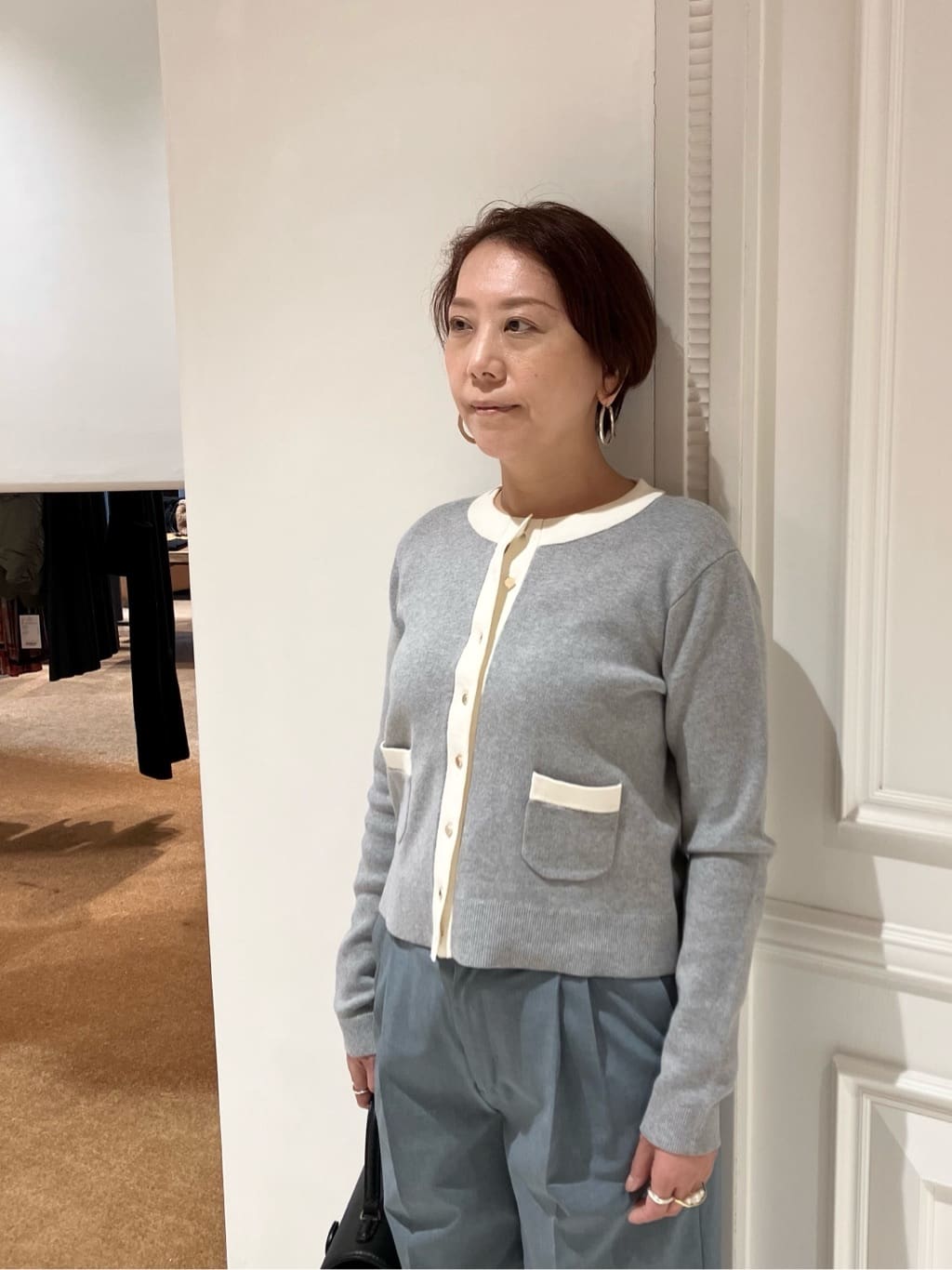 TAJIさんの「DRESSTERIOR｜◆ウォッシャブル コットンカシミヤ コンビカーデ」を使ったコーディネート